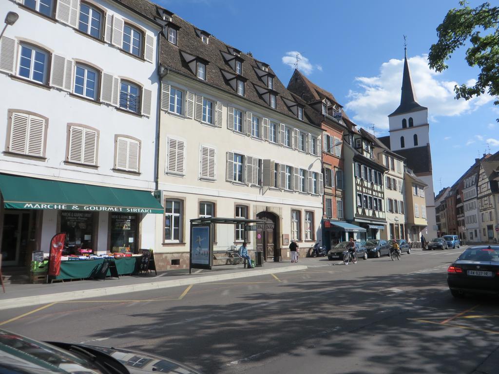 Ferienwohnung Au Quai Des Pecheurs Straßburg Zimmer foto